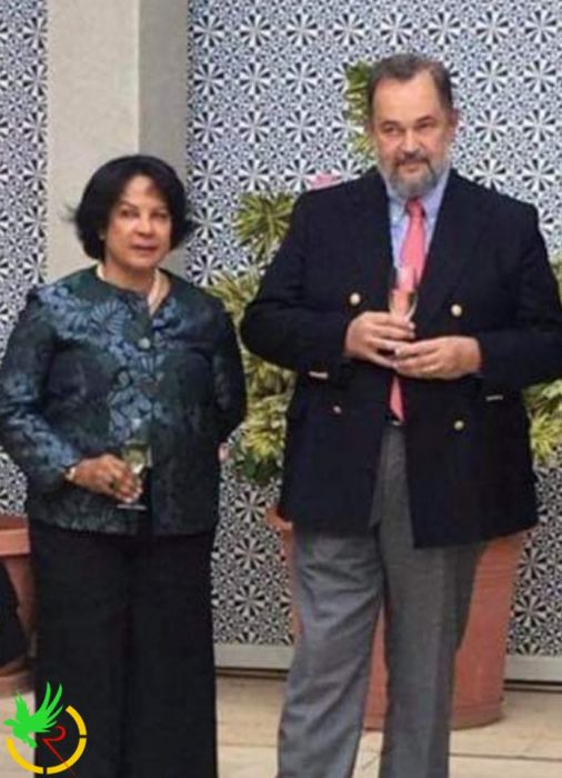 السفير البرازيلي وزوجتة