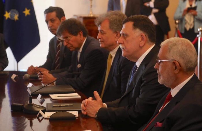 بالصور مباحثات بين رئيس المجلس الرئاسي الليبي و رئيس وزراء مالطا 5