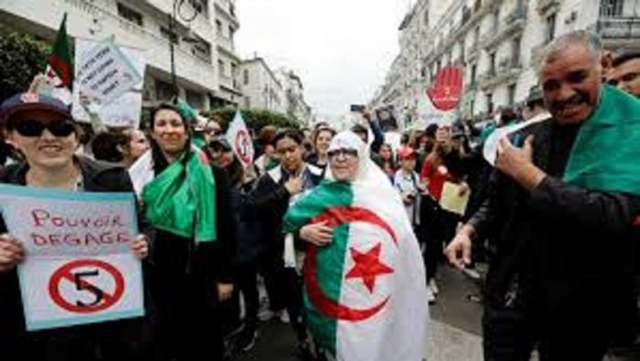 ثورة الجزائر ولعبة شد الأعصاب