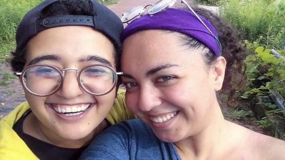 اعلان فتاتين مصريتين مثليتين زوجهما بكندا