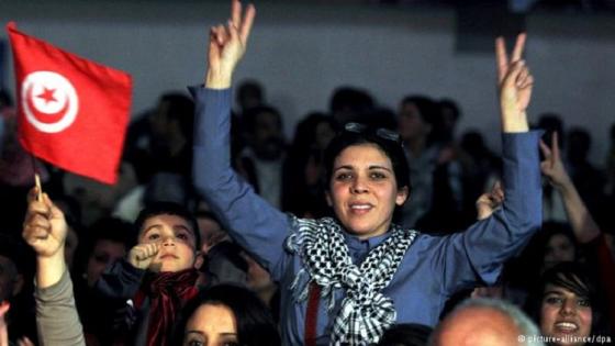 ستظل المرأة العربية مقاومة