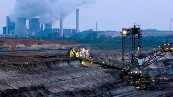 المانيا تتخلى عن الفحم الطاقة النووية لتوليد الكهرباء