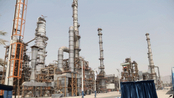 إيران تعلن تحقيق الاكتفاء الذاتي من البنزين