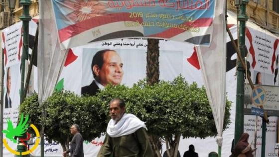 هل تم تزوير نتائج الاستفتاء في مصر؟